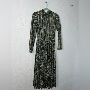 Maxi pleated high neck dress